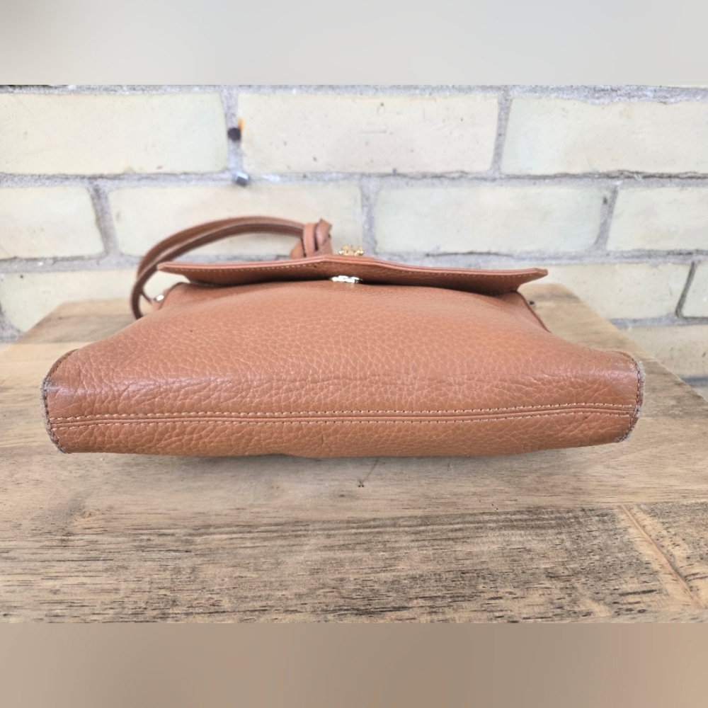 Moda Tan Leather Crossbody Bag - Picture 8 of 13